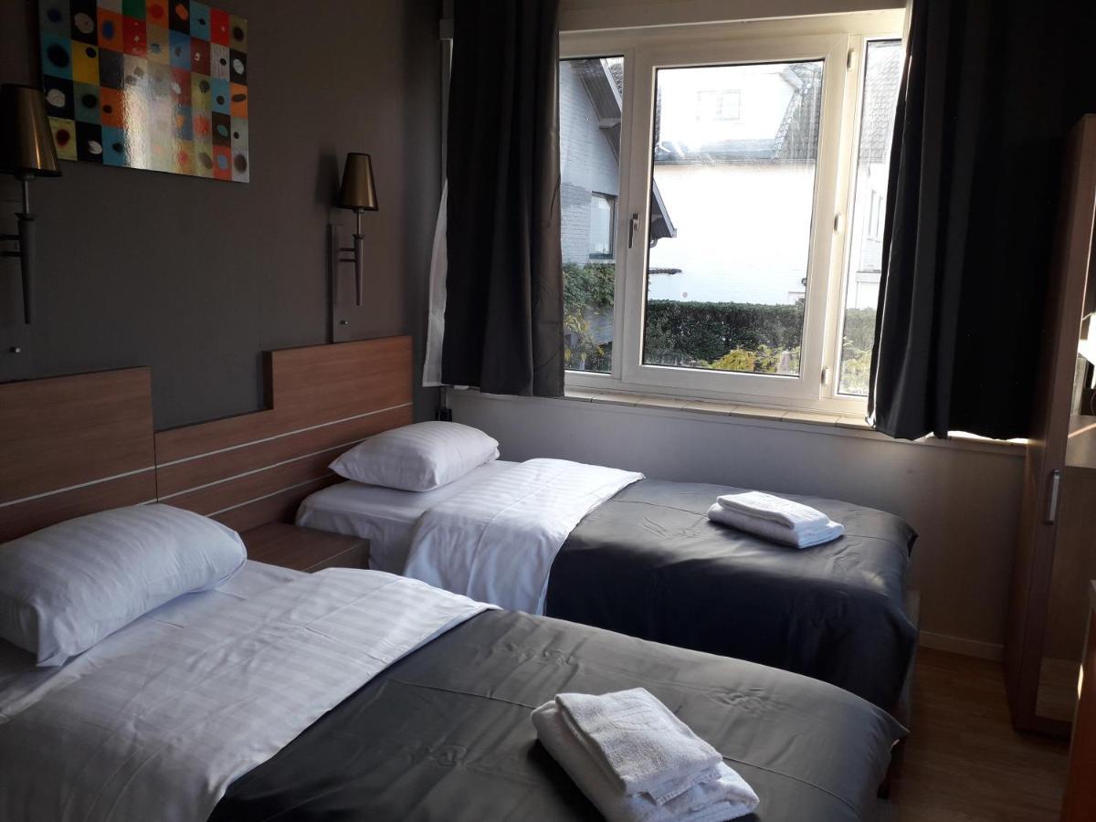 Hotel Auberge Van Strombeek Jette Екстер'єр фото