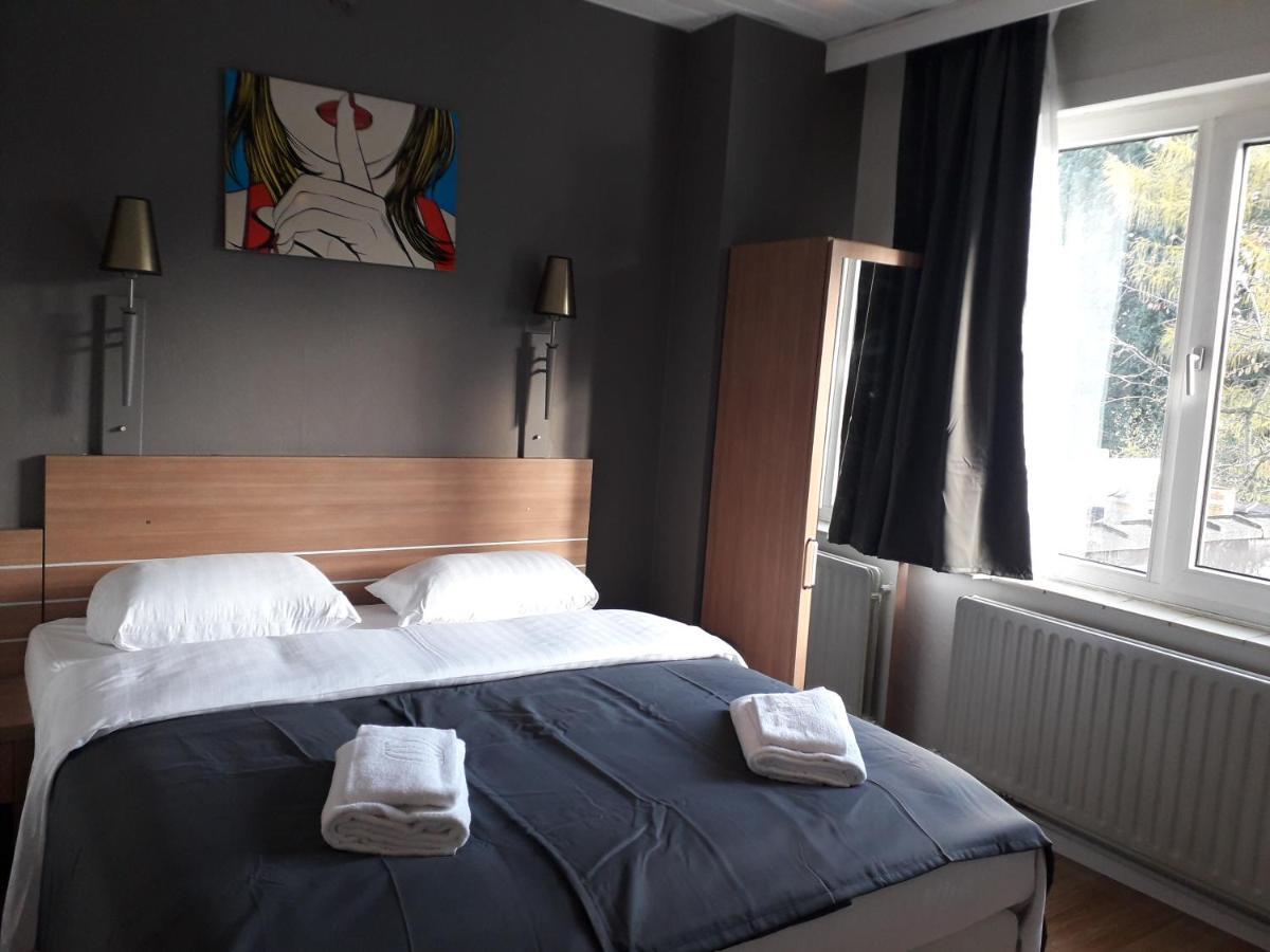 Hotel Auberge Van Strombeek Jette Екстер'єр фото